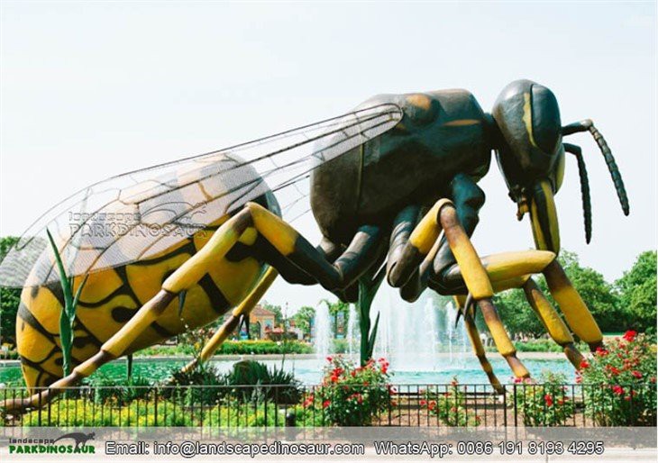 Garden Large Insect statue  -02