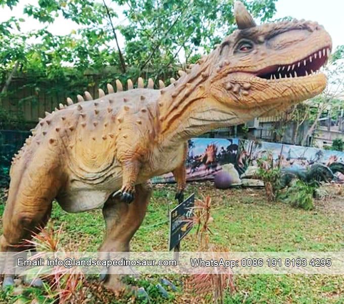 Jurassic Park Dinosaur statue -01