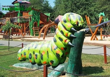 Large Insect Sculpture with Movements