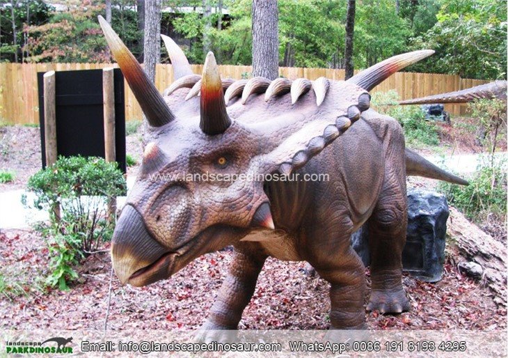 Prehistoric Dinosaurs With Life Size-02