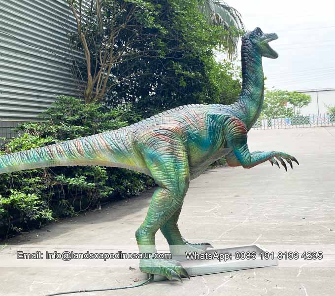 Jurassic Creatures Animatronic Life Size Statue-01