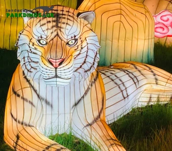 Life Size Animal Lantern Model