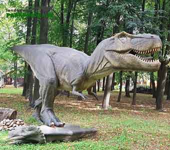 Outdoor Dinosaur Statues